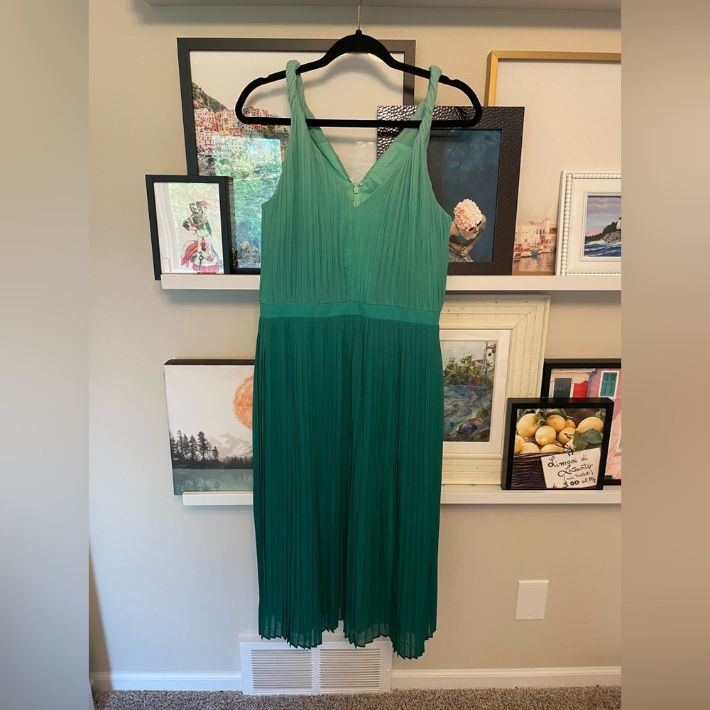 Banana Republic Ombré Green Midi Dress Size 10